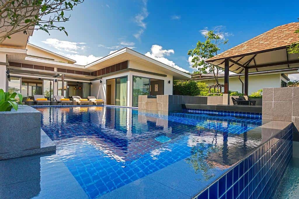 4BHK at CASABAY Luxury Pool