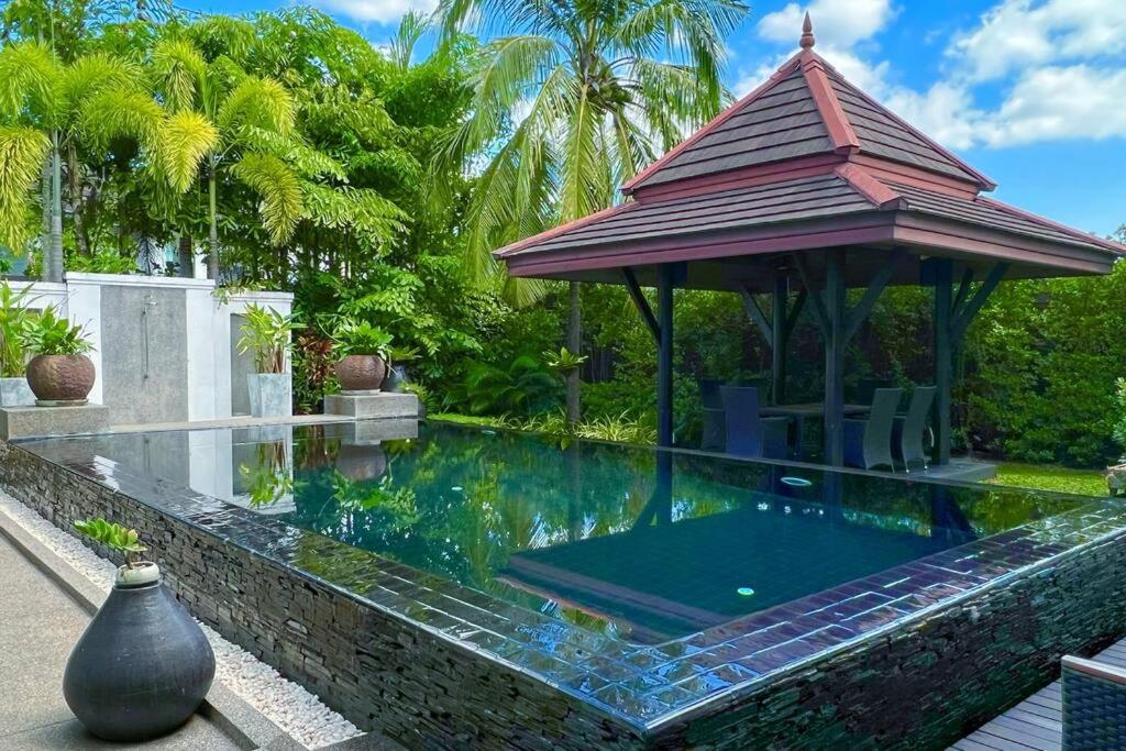 3BHK at Lovely Tropical Villa